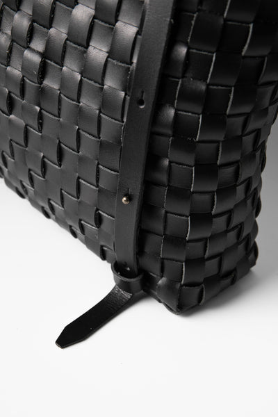 WOVEN BACK PACK