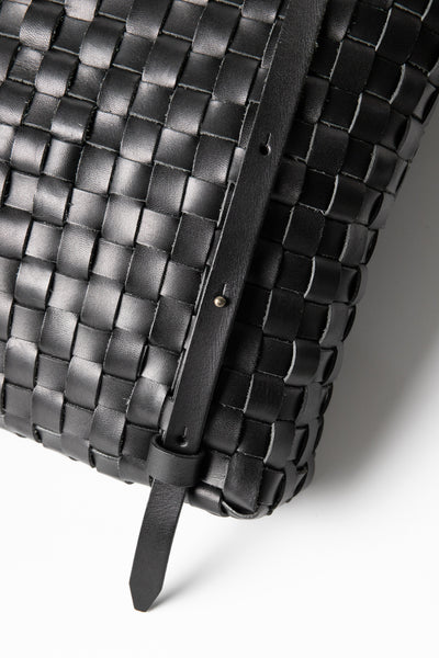 WOVEN BACK PACK