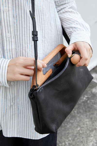 <tc>Tin Cluth Bag - Ezo Deer</tc>