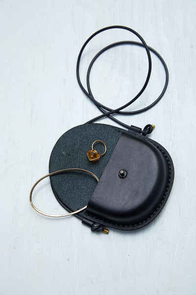 <tc>Round Pendant Case</tc>