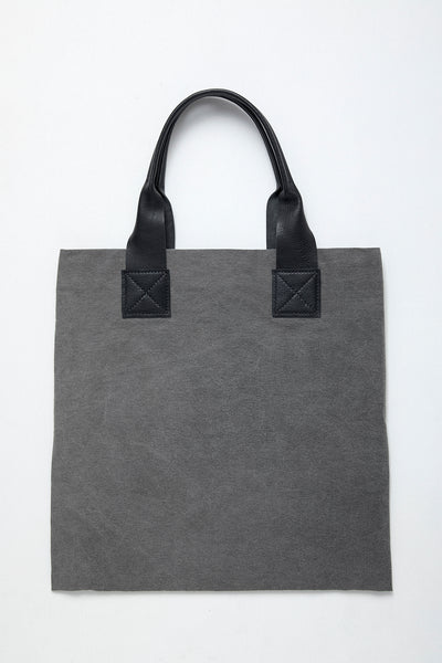 <tc>Carbon Tote_M</tc>