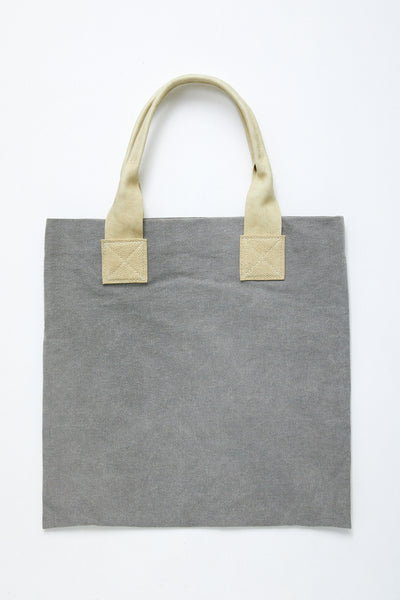 <tc>Carbon Tote_M</tc>