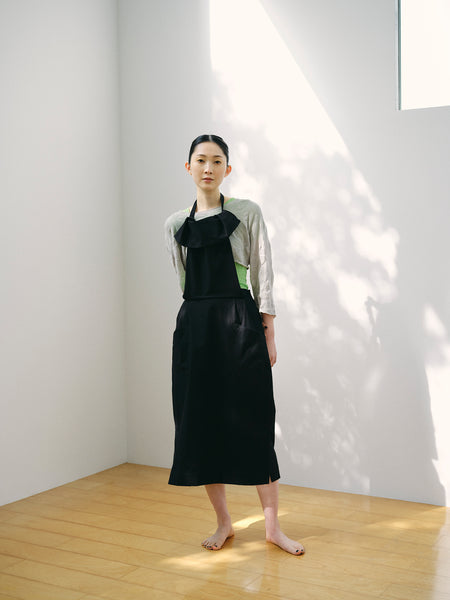 <transcy>Izaribata Apron Skirt</transcy>
