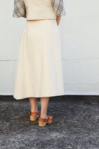 <tc>Fertilize Skirt _ BG</tc>