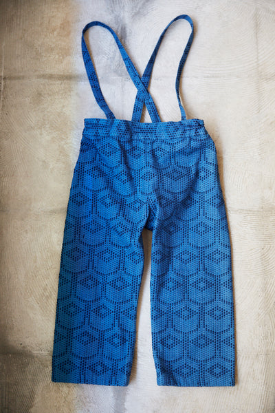 KIDS SUSPENDER PANTS - TEA CUP SASHIKO