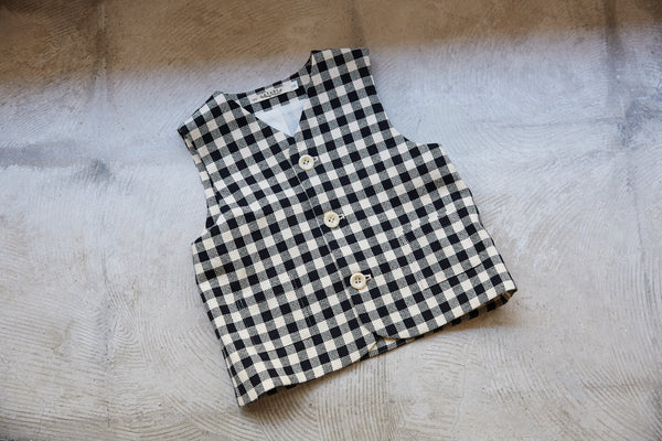 <transcy>KID’s VEST - GINGHAM</transcy>