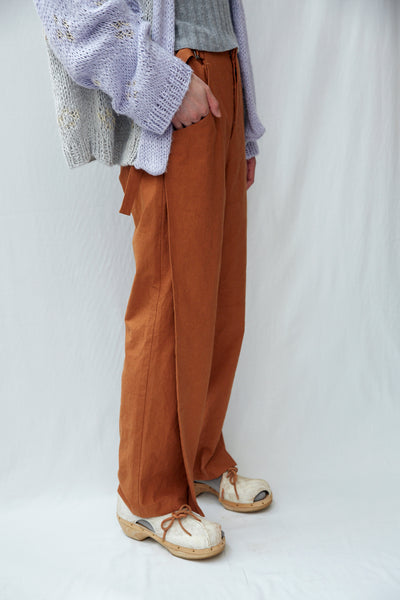 <transcy>Yokotuna Pants</transcy>