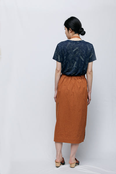 <transcy>Izaribata Apron Skirt</transcy>