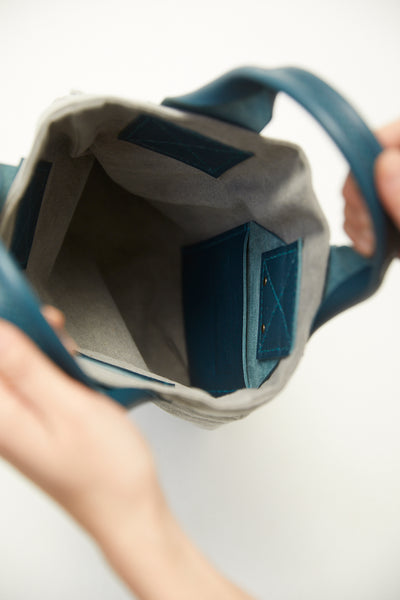 <tc>Carbon Tote_S</tc>