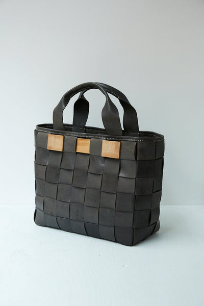 <transcy>Woven Tote M</transcy>