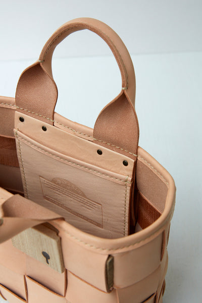<transcy>Woven Tote S</transcy>