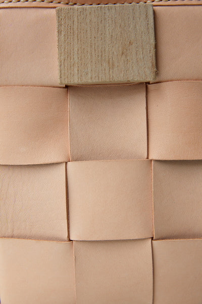 <transcy>Woven Tote M</transcy>