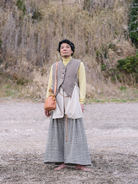 SCATTERED ASH VEST