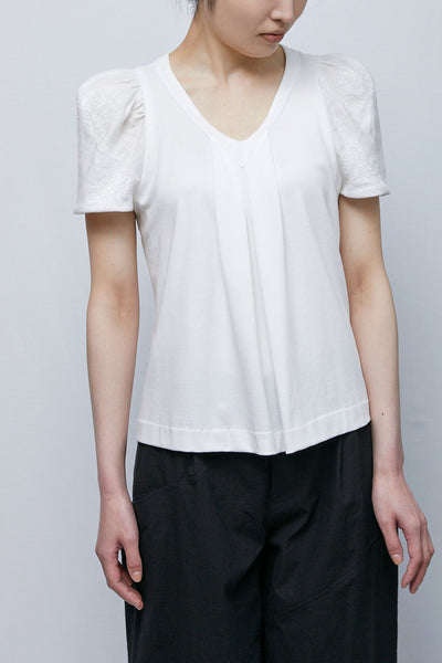 <transcy>Gishi Wajin Blouse</transcy>